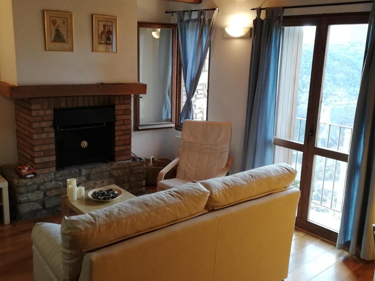 Coqueto Apartamento Duplex En Roda de Isábena エクステリア 写真