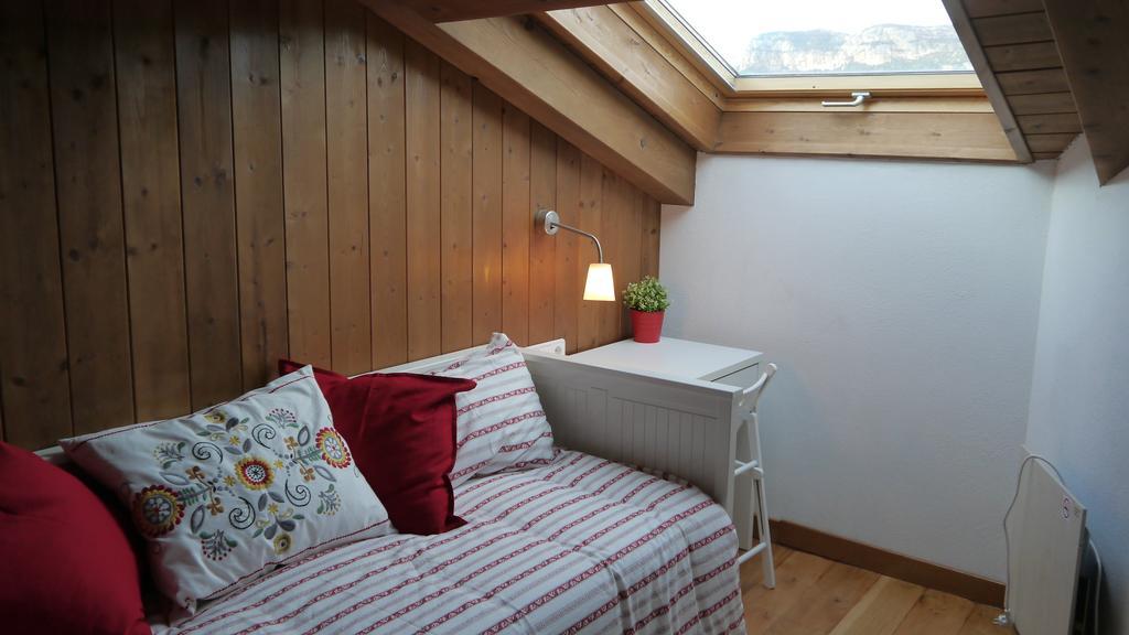 Coqueto Apartamento Duplex En Roda de Isábena エクステリア 写真